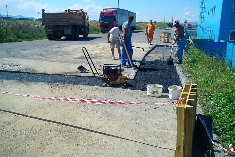 DROBNÉ STAVBY, TERÉNNE A SADOVÉ ÚPRAVY, OPLOTENIA